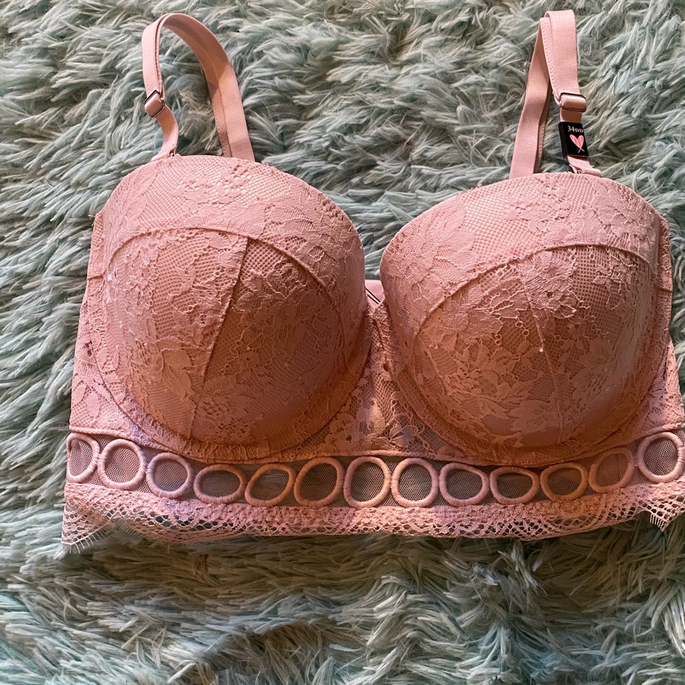 Brand new Victoria’s Secret multi way bar . 34DD💕